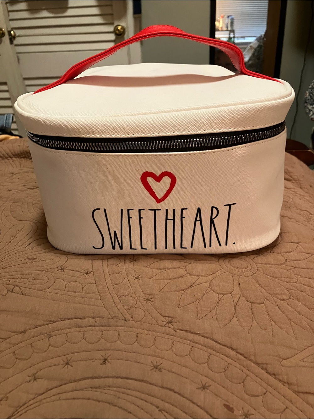 Rae Dunn Sweetheart Cosmetic Makeup Carrying Case